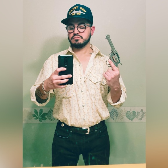 ThatDamn_AndyV - Picture 3 of 4